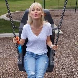 Meet your Posher, Natalia